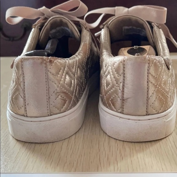 Tory Burch sneakers size 9 - Picture 3 of 9